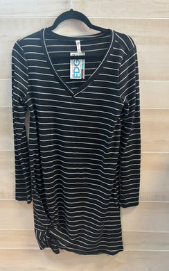 Black & white striped long sleeve v-neck dress